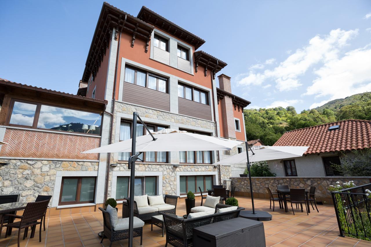 Hotel La Casona De Llerices Onís Екстериор снимка