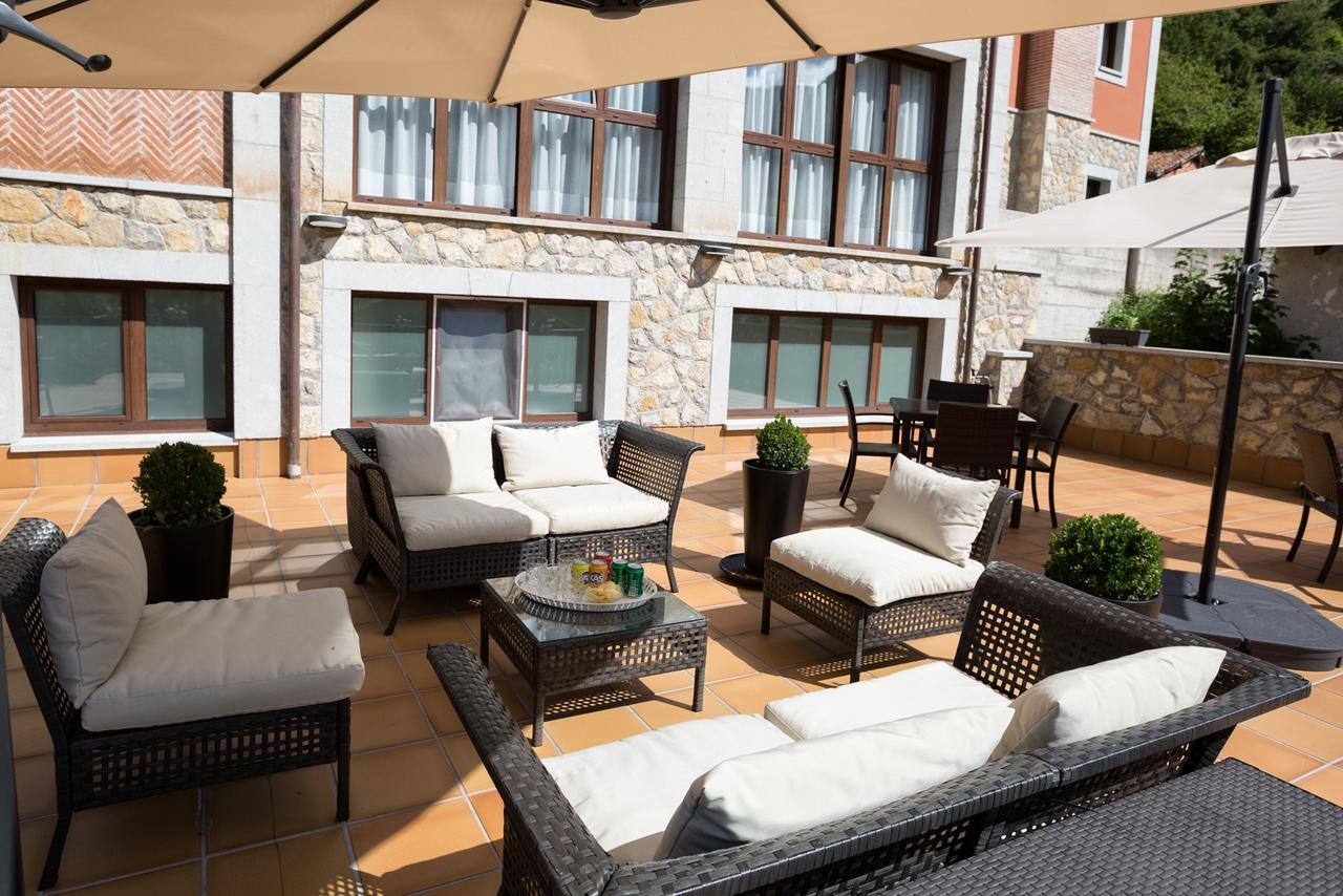 Hotel La Casona De Llerices Onís Екстериор снимка