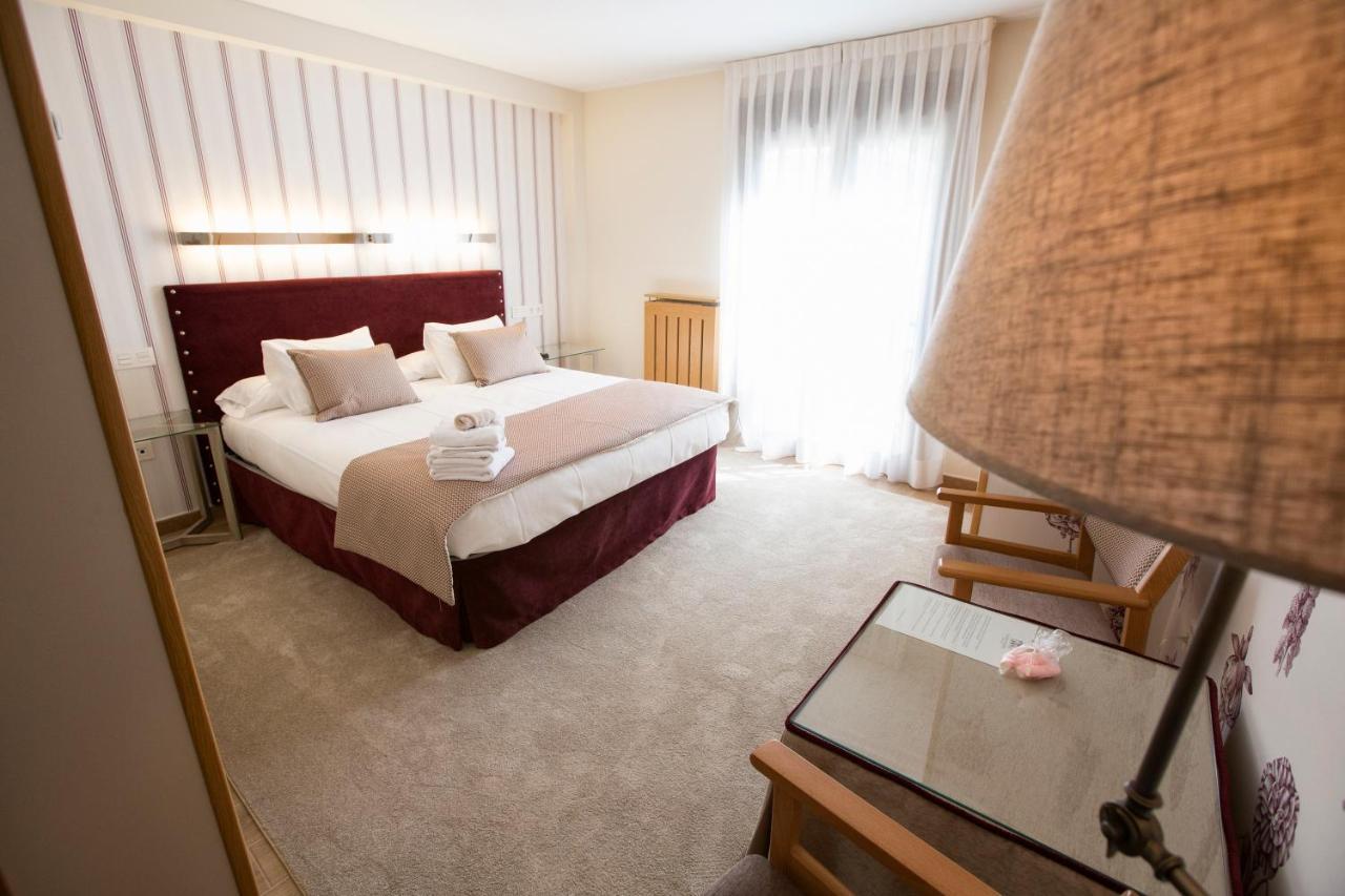 Hotel La Casona De Llerices Onís Стая снимка
